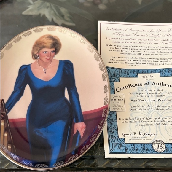The Bradford Exchange Other - Commemorative plate from The Bradford Exchange “Diana Queen of our hearts.”